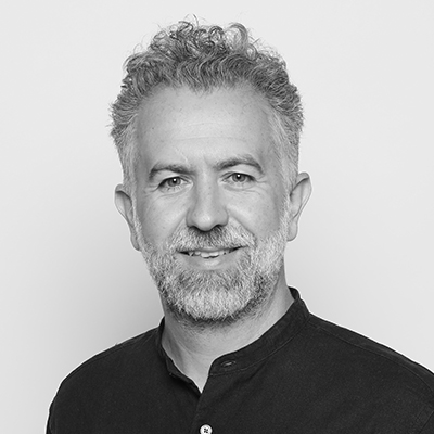 portrait noir et blanc de Luca Bertacchi
