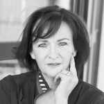 portrait noir et blanc de Véronique Descharrières
